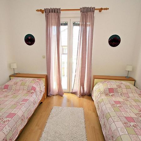 Apartments Mara Supetar Ngoại thất bức ảnh